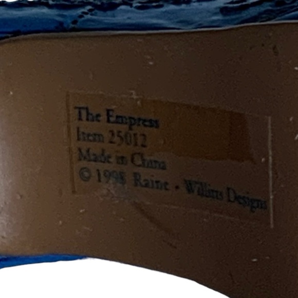 Vintage Just The Right Shoe Victorian The Empress Miniature High Heel 3D Blue - Picture 6 of 15